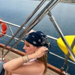 Gizem Karaca Instagram – Açılış yapılmıştır ama su çok soğuk. 👀