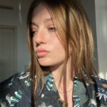 Gizem Karaca Instagram – Keep calm and freckle on sista. 👉🏼👈🏼👀 #çillibombombom