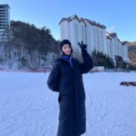Glaiza de Castro Instagram - Ito na nga ang isa sa mga coldest locations namin sa @gmarunningmanph in South Korea! At tonight niyo na rin ma wi witness ang first nametag ripping for this season! May pag rip sa winter eh! Paano?! Abangan mamayang 7:15pm on @gmanetwork 😎
