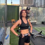 Glaiza de Castro Instagram – A workout session a day takes the blues away 

…tsaka kape narin 😄