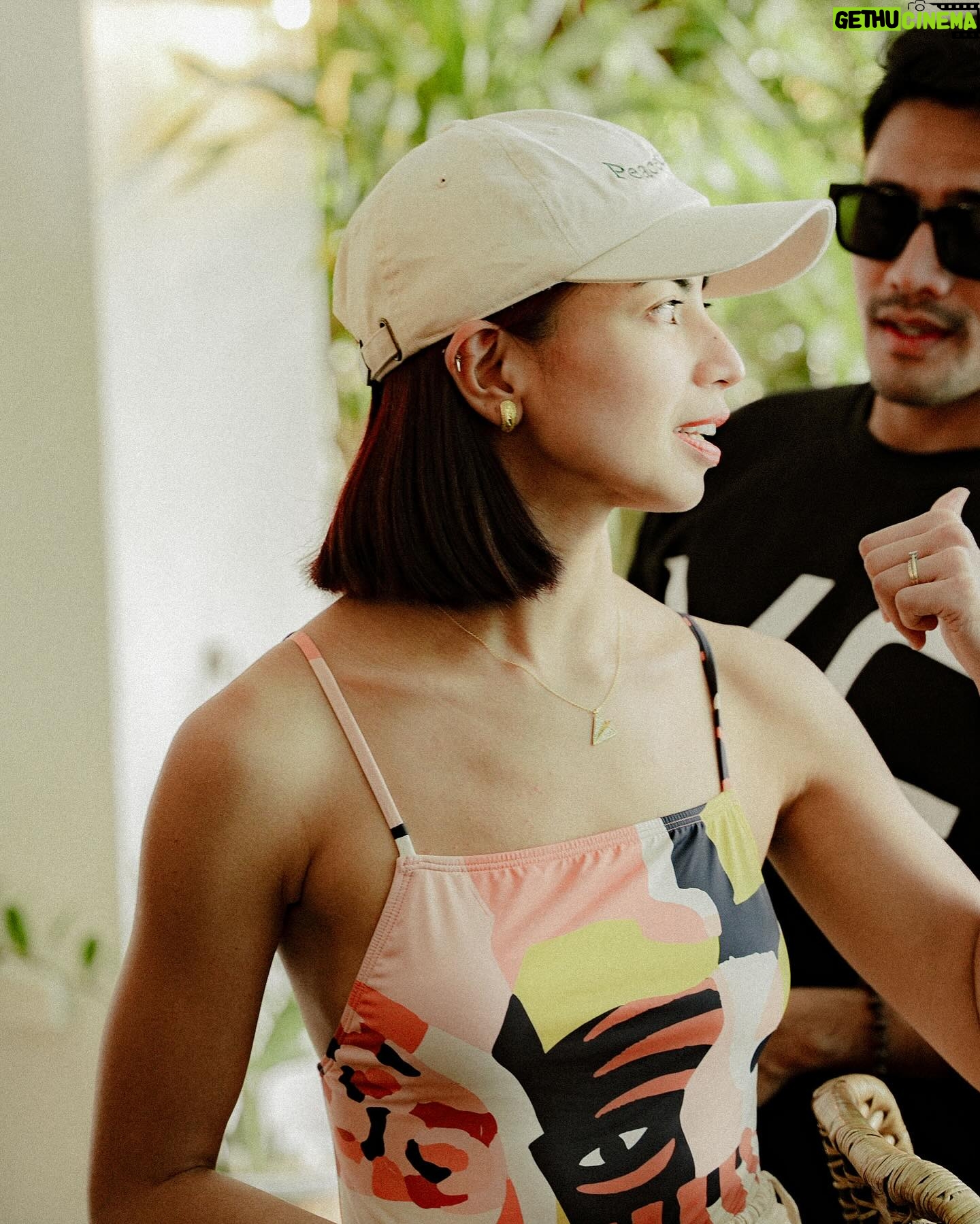 Glaiza de Castro Instagram - Throwback to our #GrindEpicGetAway last month in Baler! So nice to meet new people and be part of this summer adventure. Thanks again @grindphilippines and @kentjvill for making @brewboxbaler part of it as well! Takits soon! 😎