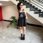 Glenda Loures Instagram - Ainda tá muito cedo pra já começar a usar coturno esse ano? 😂