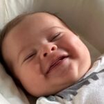 Glenda Loures Instagram - Outubro começou, e na escala Tetteo de humor, quem é você nesse começo de mês? • 1. Sem paciência e ja julgando horrores 2. Felizao, novo mês novas oportunidades 3. Preocupado com os boletos 4. Tédio total 5. Já acordei cansado 6. Vendo a fatura do cartão 7. Desesperado 8. Entregando pra Cristo pq só ele pra resolver os B.O