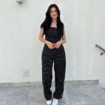 Glenda Loures Instagram – Saudades de um look por aqui 🖤🤍