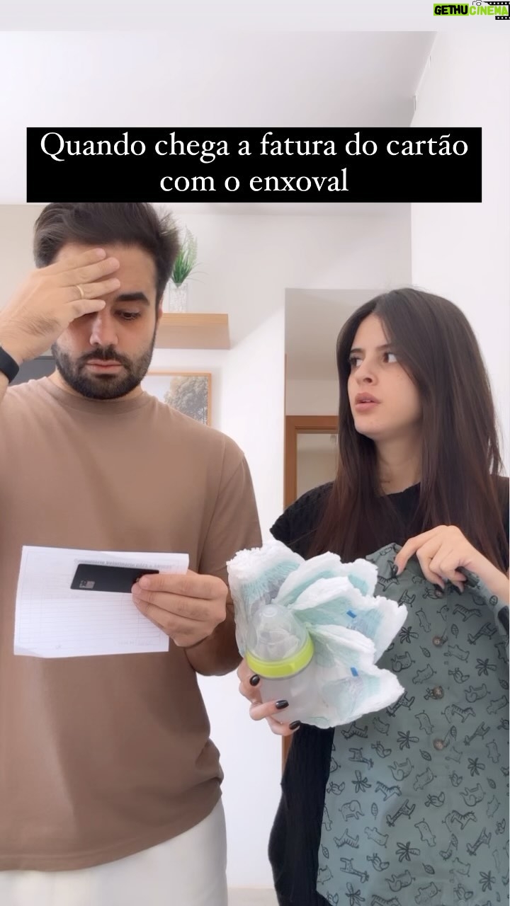 Glenda Loures Instagram - Tem que rir pra não chorar, mas Matteo vai entregar nos looks, eu prometo pra vocês hahahaha 😂