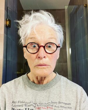 Glenn Close Instagram - Where did my hair go!!!