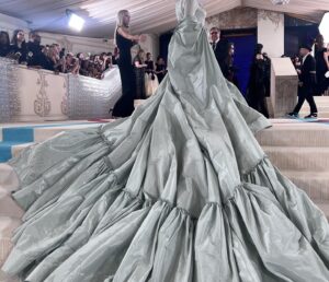 Glenn Close Instagram - What an extraordinary night at the Met Gala. I was so honored to be wearing Erdem while on the arm of the gallant, attentive, witty and supremely talented Erdem Moralioglu, himself. Thank you, Anna Wintour, for creating a truly extraordinary night. Somewhere in the cosmos, Karl Lagerfeld surely felt the love.