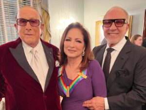Gloria Estefan Instagram - Amazing night celebrating past and present @kennedycenter honorees at the State Dinner Congratulations to the very much deserving 2023 honorees! Exciting to be the host this year and you can all see the show on @cbstv on #Dec27th
