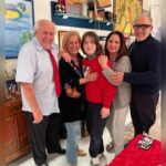 Gloria Estefan Instagram - 🎶Simply having a wonderful Christmastime🎶 Hope you are as well! 🎄❤️🎄❤️🎄❤️🎄❤️🎄❤️🎄 Pasándola lindo en familia y espero que ustedes también! 🎄❤️🎄❤️🎄❤️🎄