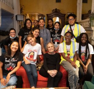 Gloria Steinem Instagram - My apartment has never been in more capable hands than with these tradeswomen and tradeswomen to-be @tools_n_tiaras