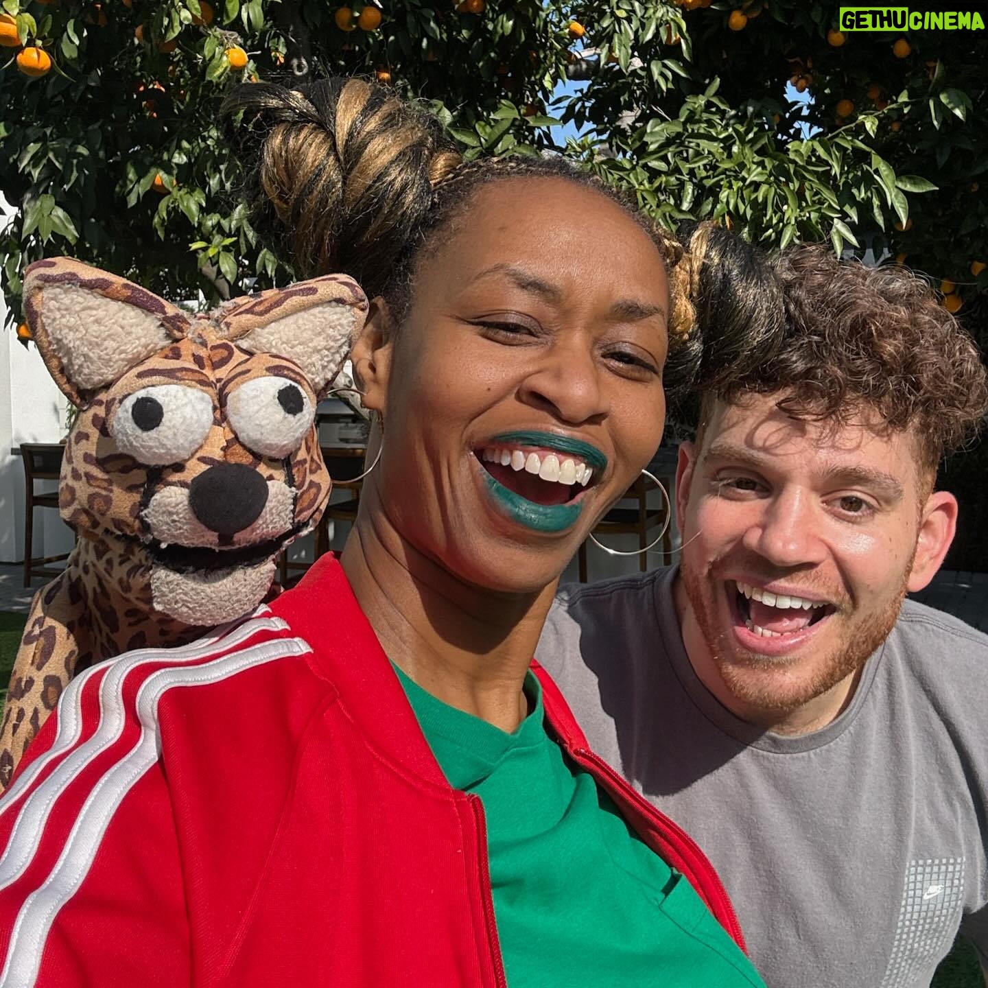 Glozell Green - 3.6K Likes - I had a very fun time creating content with these wonderful people thanks to @rosannapansino 💚 Always fun to see my OG YouTube friends and also make some new ones xoxo