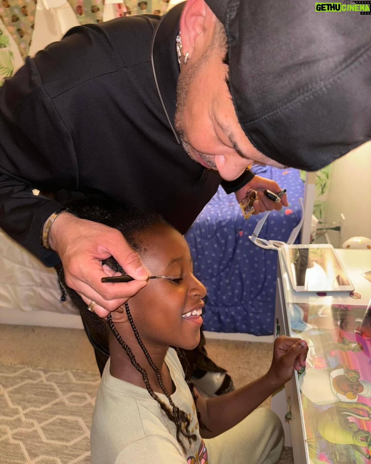Glozell Green Instagram - TRE APPRECIATION POST! Thank you Uncle Tre for all that you do @iam_tremajor_beauty We love you! 💚