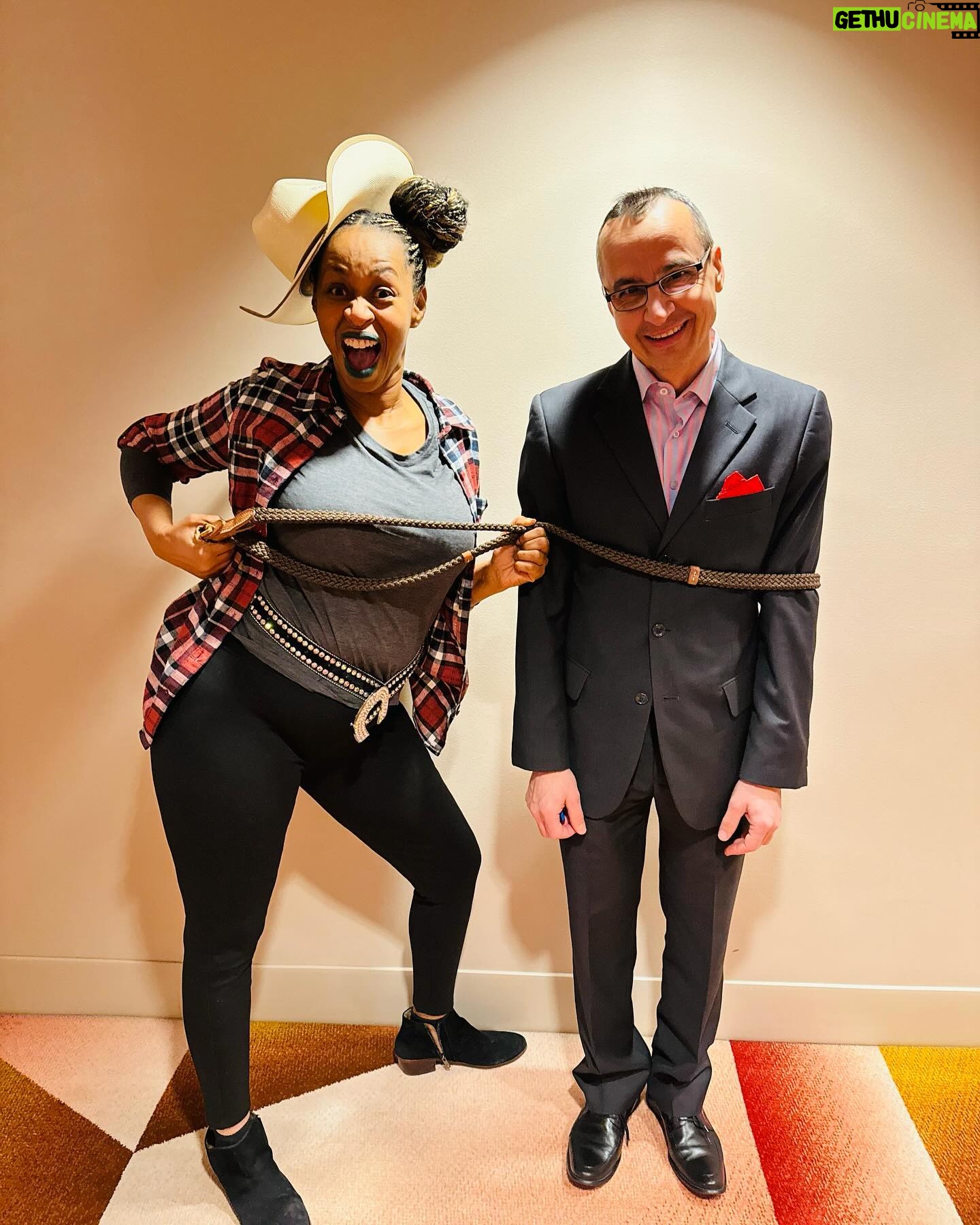 Glozell Green Instagram - Peep my new collaboration “Go With Glo”💚 I will be sharing things with you that I think are a must do. First stop @virginhotelslv 🎰 A suite with a butler? Say less. The food, the spa, the room…treat yourself and go play at #virginlasvegas (video coming soon!) Have you been to Vegas?