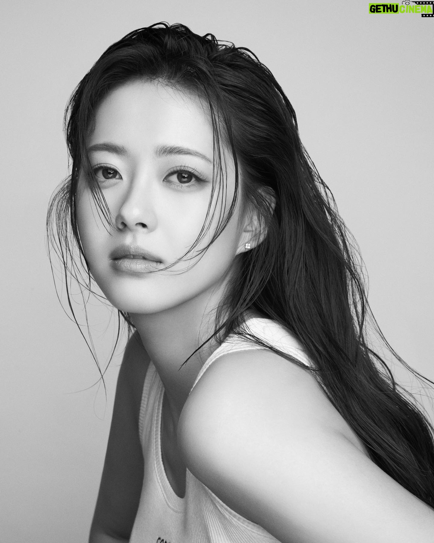 Go Ara - 545.2K Likes - 𝗡𝗘𝗪 𝗣𝗥𝗢𝗙𝗜𝗟𝗘