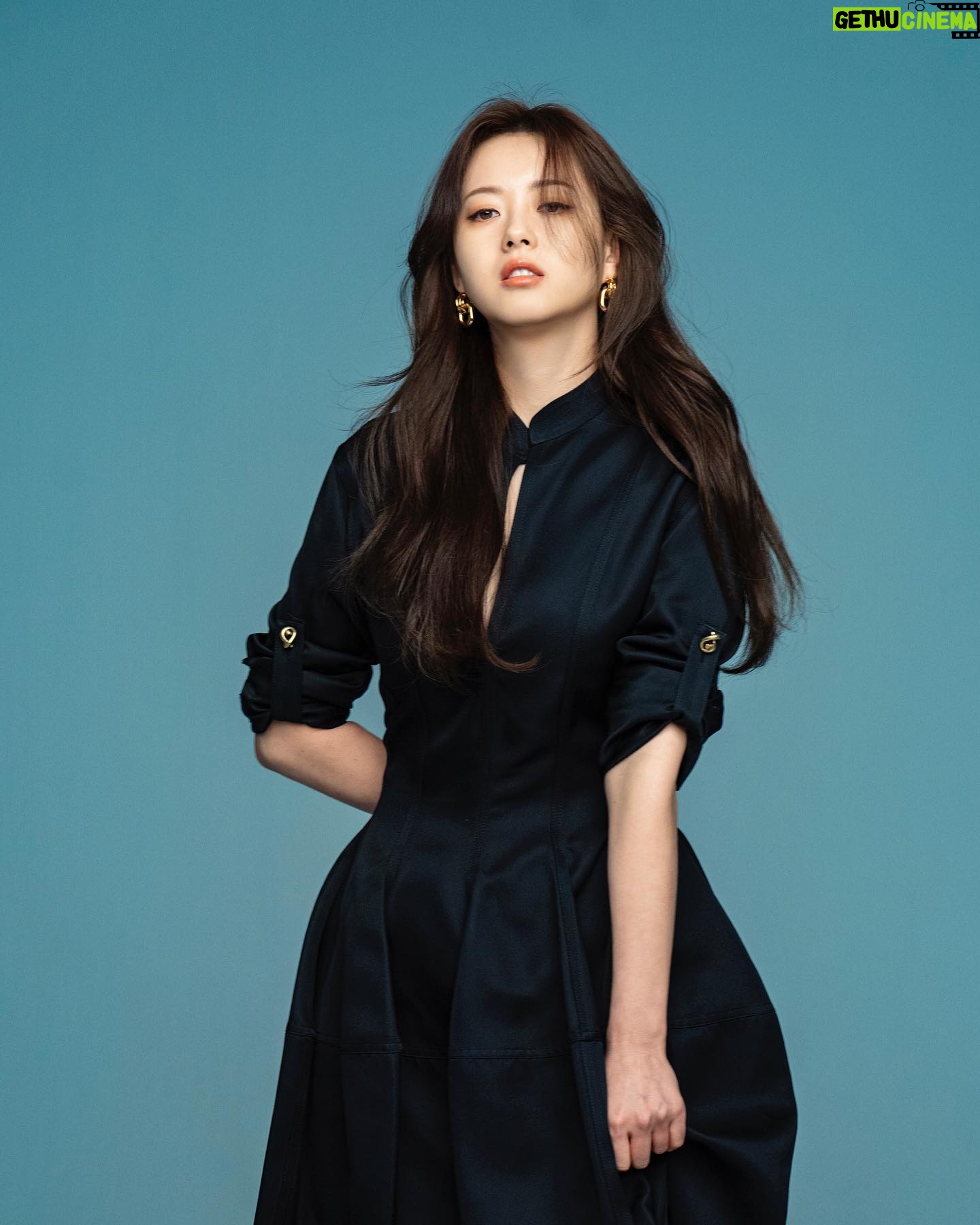 Go Ara - 185K Likes - 𝗣𝗥𝗢𝗙𝗜𝗟𝗘 𝗕-𝗖𝗨𝗧