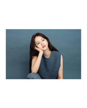 Go Ara Instagram - 𝗣𝗥𝗢𝗙𝗜𝗟𝗘 𝗕-𝗖𝗨𝗧
