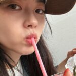 Go Ara Instagram - 🌕🌙