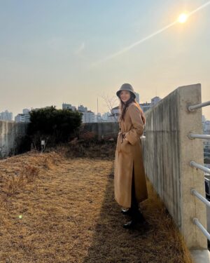 Go Ara Instagram - 🧡