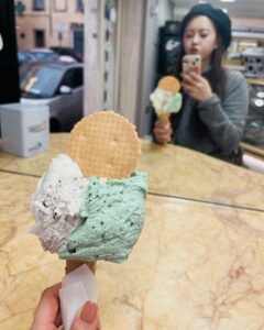 Go Ara Instagram - 🍦