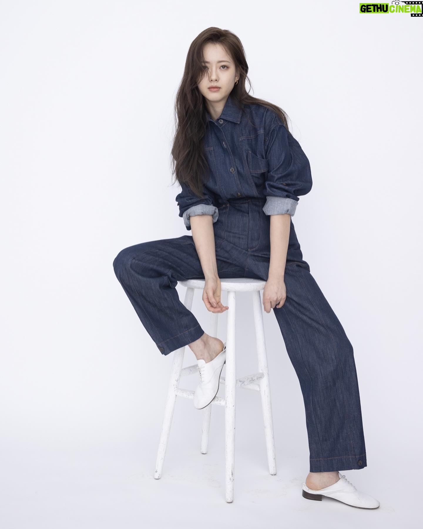 Go Ara - 64.5K Likes - 𝗔 𝘁𝗼 𝗕