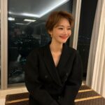 Go Joon-hee Instagram - 예능 첫방 재밌게 보셨나요?😃 제가 바로 ’진실‘ 아닌 ‘설정’ 이었습니다 헤헤 😂😂😂😂😂 인간 고준희를 궁금해 하는 분들에게 저도 모르는 저의 다양한 모습을 보여줄 수 있는 기회가 될 것 같아서 참여 했는데 조금 더 열심히 챌린지를 해내야 했었는데 아쉽네요 😂 정말 재밌는 도전이었고 스튜디오 패널 분들 덕분에 저도 몰랐던 또 다른 저를 발견 했네요 😻 이를 계기로 올해는 제 모습을 여러분에게 진솔하게 보여드리는 기회를 자주 가지려 해요! 극 ‘I’형 인간이지만 여러분과 소통 하기 위해 용기내 볼게요! 재밌게 봐주셨다면 감사해요 🙆‍♀️ 굿나잇😄