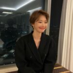 Go Joon-hee Instagram - 예능 첫방 재밌게 보셨나요?😃 제가 바로 ’진실‘ 아닌 ‘설정’ 이었습니다 헤헤 😂😂😂😂😂 인간 고준희를 궁금해 하는 분들에게 저도 모르는 저의 다양한 모습을 보여줄 수 있는 기회가 될 것 같아서 참여 했는데 조금 더 열심히 챌린지를 해내야 했었는데 아쉽네요 😂 정말 재밌는 도전이었고 스튜디오 패널 분들 덕분에 저도 몰랐던 또 다른 저를 발견 했네요 😻 이를 계기로 올해는 제 모습을 여러분에게 진솔하게 보여드리는 기회를 자주 가지려 해요! 극 ‘I’형 인간이지만 여러분과 소통 하기 위해 용기내 볼게요! 재밌게 봐주셨다면 감사해요 🙆‍♀️ 굿나잇😄