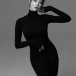 Go Joon-hee Instagram - HAPPY HOLIDAYS 💋