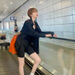 Go Joon-hee Instagram - 중국판 “그녀는 예뻤다” ‘혜진’역을 맡았던 ❤️중국스타 Dilireba 공항에서 만났다 🤭🤭🤭 Dilireba 안녕? 나는 한국판 ”그녀는 예뻤다“ ‘ 민하리‘야 😋😋😋