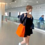 Go Joon-hee Instagram - 중국판 “그녀는 예뻤다” ‘혜진’역을 맡았던 ❤️중국스타 Dilireba 공항에서 만났다 🤭🤭🤭 Dilireba 안녕? 나는 한국판 ”그녀는 예뻤다“ ‘ 민하리‘야 😋😋😋
