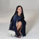 Go Min-si Instagram - 아찔한 마감일 그럼에도 불구하고 사랑으로 채워가는 4월
