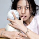 Go Min-si Instagram - @chanelofficial ALL OF YOUR MOMENTS 코코 크러쉬와 함께한 너의 모든 순간. @harpersbazaarkorea