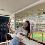 Go Won-hee Instagram - 직관의 즐거움을 이제 알게 되다니😭😭😭😭 너무도 좋은 경험이었습니다! 성운 코치님, 연주 선수님 감사해요!! 오늘도 화이팅입니다!!!!! 키움 히어로즈 가즈아!!!