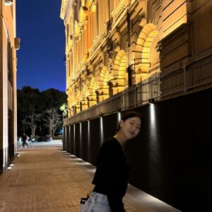 Go Won-hee Instagram - 아메리카노 주문하는 방법 하나는 제대로 배우고 옴!!