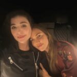 Gonca Vuslateri Instagram - Bazen kendinizin ne kadar güzel olduğunu görmek için bir dostun gözlerine bakmanız gerekir…Aynaya gerek yok. Arkadaşınız sizinle ilgili tüm gerçekleri anlatır size.. Ve bu gerçeği kabul etmek de cesaret ister. Meryem'in kalbimde öyle bir yeri var ki.. ve bunu onunla çektiğimiz harika sahnelerde de karşılıklı olarak hissettik.. İyi ki varsın güneşim. Parla güzelim! Birlikte nice mutlu yolculuklarımız olsun! .. Sometimes you have to look into a friend's eyes to see how beautiful you are.. No need for a mirror. ! Your friend tells all the facts about you.. And of course, it takes courage to accept this truth:) Meryem has such a place in my heart.. and we mutually felt this in the wonderful scenes we shot with her.. I'm glad to have you, my sun. Shine beautiful! May we have many happy journeys together! @meryemuzerlimeryem