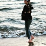 Gonca Vuslateri Instagram – Ve ayrılma vakti.. 

Kalkan’a geldik.. canımız Hasan Bey bize şahane bir ev verdi.. Kalkan’a geldiğinizde alo diyeceğiniz şahane insan. @h.t.budak iletişim için öneririz.. Kalkan’da muhteşem tatil için öneri.. evimiz şahaneydi.. iki yıldır tercihimiz Kalkan.. iyi ki varsınız @tatilvillanizcomtr @villalarim #işbirliği 🩵🦋🪽👑🫶🏼

🦩 

Yaz bitiyor.. dolaşmak bitmiyor.. set arası iyi ara oldu.. 🫐🦩👑