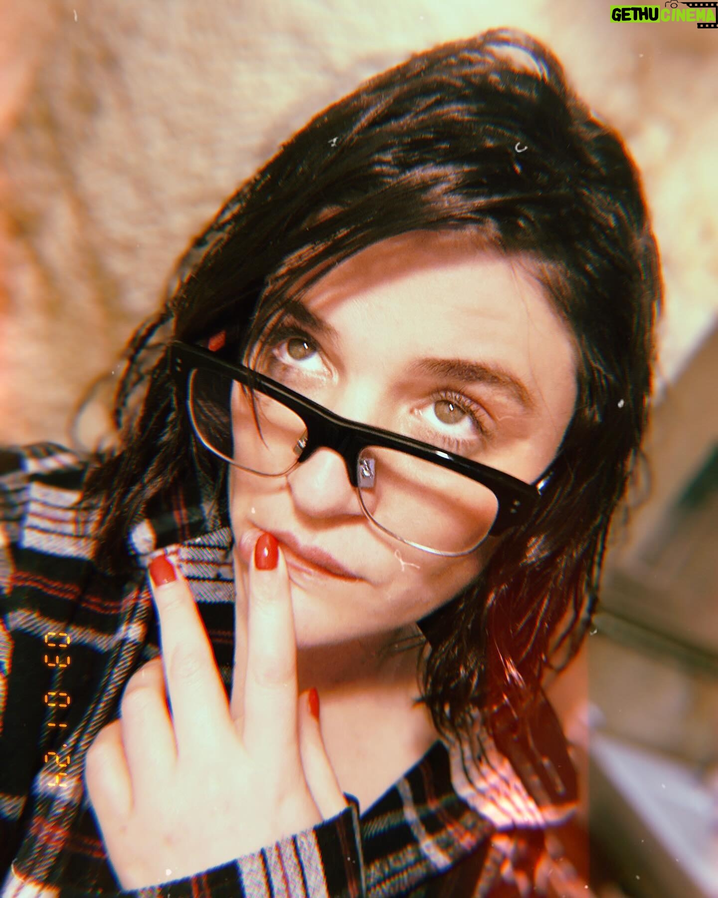 Gonca Vuslateri Instagram - Bir devir Kapadokya’da kapandı . Haydi 2024. Delirtme adamı:)🪩🩵🎀🎀🕺🏻🧿