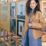 Gong Hyo-jin Instagram - 로에베 살로네델모빌레 팝업스토어. 버려진것이나 잊혀진것들에 새로운 삶을 부여 💙하는 프로젝트. @LOEWE #LOEWE #LOEWEsalone
