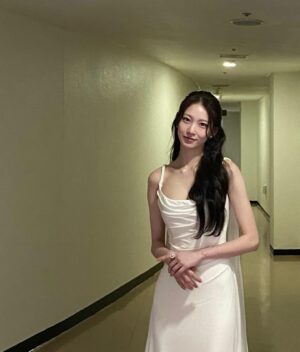 Gong Seung-yeon Instagram - 전주국제영화제🧡