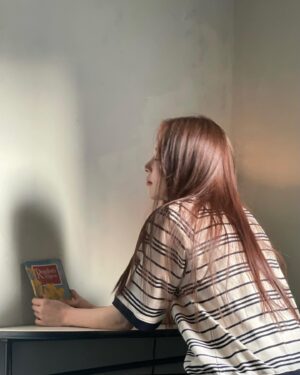 Gong Seung-yeon Instagram - 🕙