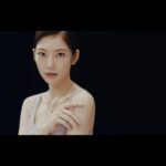 Gong Seung-yeon Instagram - #PradaFineJewelry brings the uncompromised brilliance of the innovative pavé diamonds @prada #광고