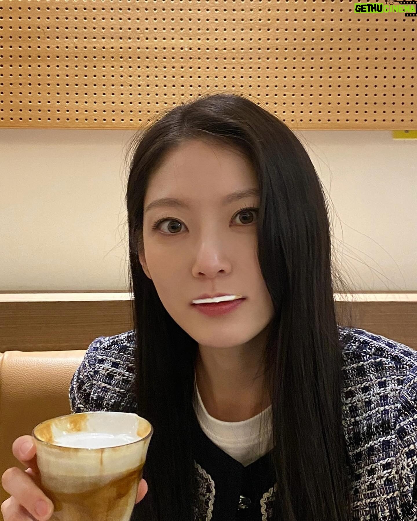 Gong Seung-yeon Instagram - ❤️ #조이너스 #JOINUS @joinus_official