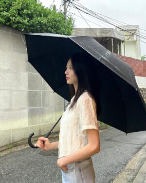 Gong Seung-yeon Instagram - 소방서 옆 경찰서 그리고 국과수
오늘 밤 10시🖤