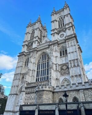 Gong Seung-yeon Instagram - London