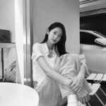 Gong Seung-yeon Instagram - 오늘 밤도 10시 소방서 옆 경찰서 그리고 국과수 #소경국