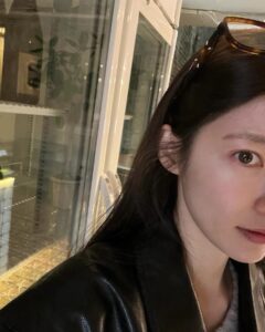 Gong Seung-yeon Instagram - ☔️