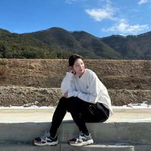 Gong Seung-yeon Instagram - 소방서 옆 경찰서 그리고 국과수 
최종회🥲