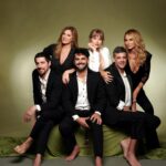 Gonzalo Heredia Instagram - Es imposible decir, contar, escribir todo lo q vivimos haciendo esta obra de teatro. 4 años 4 temporadas Hoy es la última función. Hoy terminamos. Ahí queda un pedazo de nosotros. Gracias.