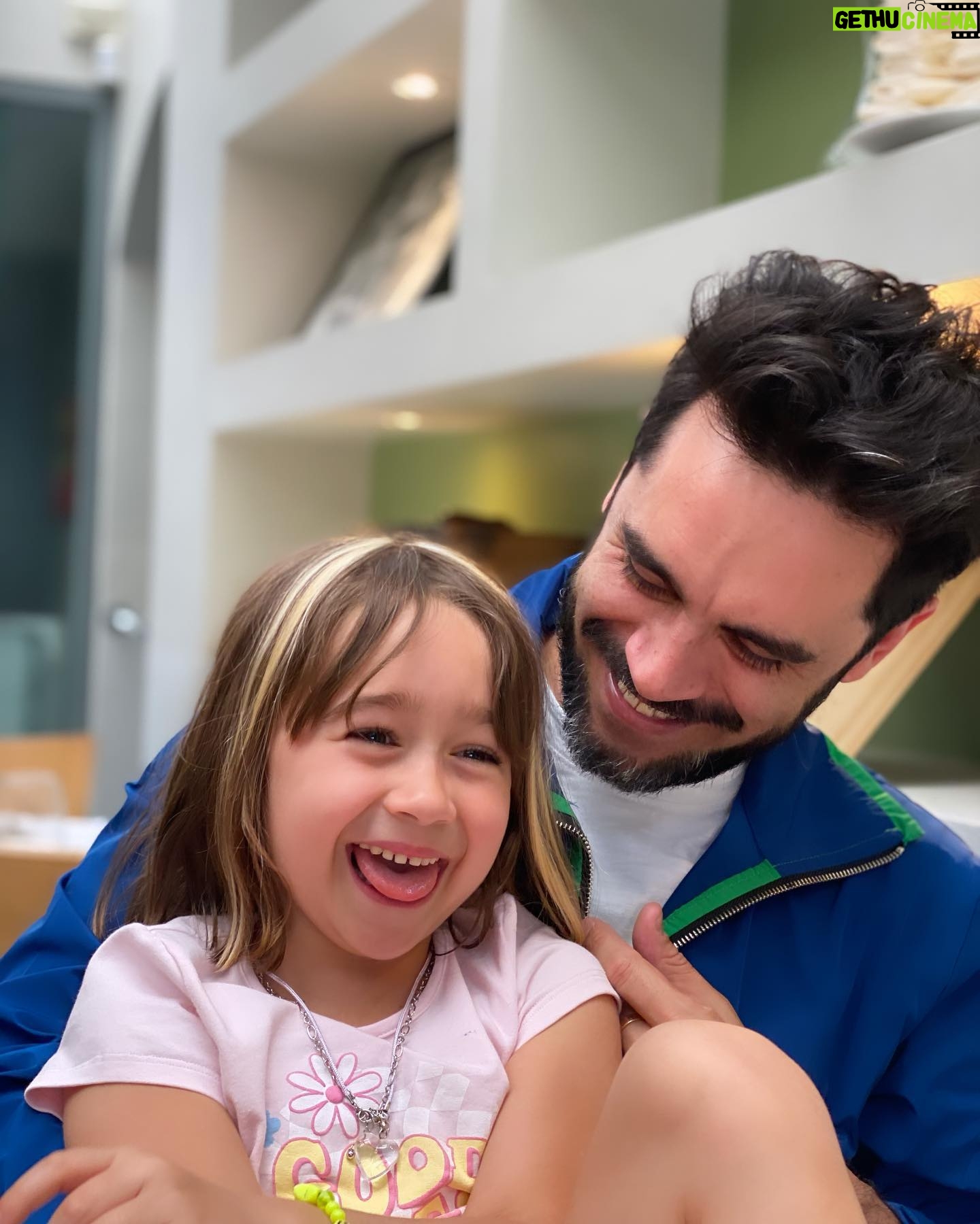 Gonzalo Heredia Instagram - Cómo provocar una risa ❤️