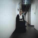 Googoosh Instagram – The Historical Night in London 🇬🇧 
Iranians around the world sending off their legendary artist.

#Recap #FinalChapter #Wembley

یک شب تاریخی در لندن 

ایرانیان در سراسر دنیا با حضور با شکوه خودشان هنرمند اسطوره خود را بدرقه میکنند.

اینجا  لندن است و  با هزاران تن از دوستداران «گوگوش»
و همکاران هنرمند اش.
با اشک و لبخند و آواز های دسته جمعی. 
با عشق و خدا حافظی و یقینا به امید دیدار در صحنه ای دیگر .
تیم همراه گوگوش

Video Production: @sinatehrani