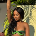 Goyo Instagram - Las mujeres que inspiran arte son musas , decidi ser mi Propia Musa. 🍍☀️❤️‍🔥🤲🏾🍃 @alma_psicodelica 🔥🤟🏾🦋